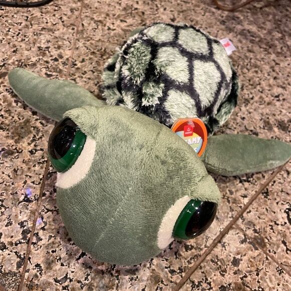 Aurora Dreamy Eyes Turtle Plush Turtle - Picture 5 of 16